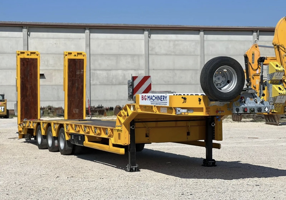 Semirimorchio 3 assi 13,60 NUOVO