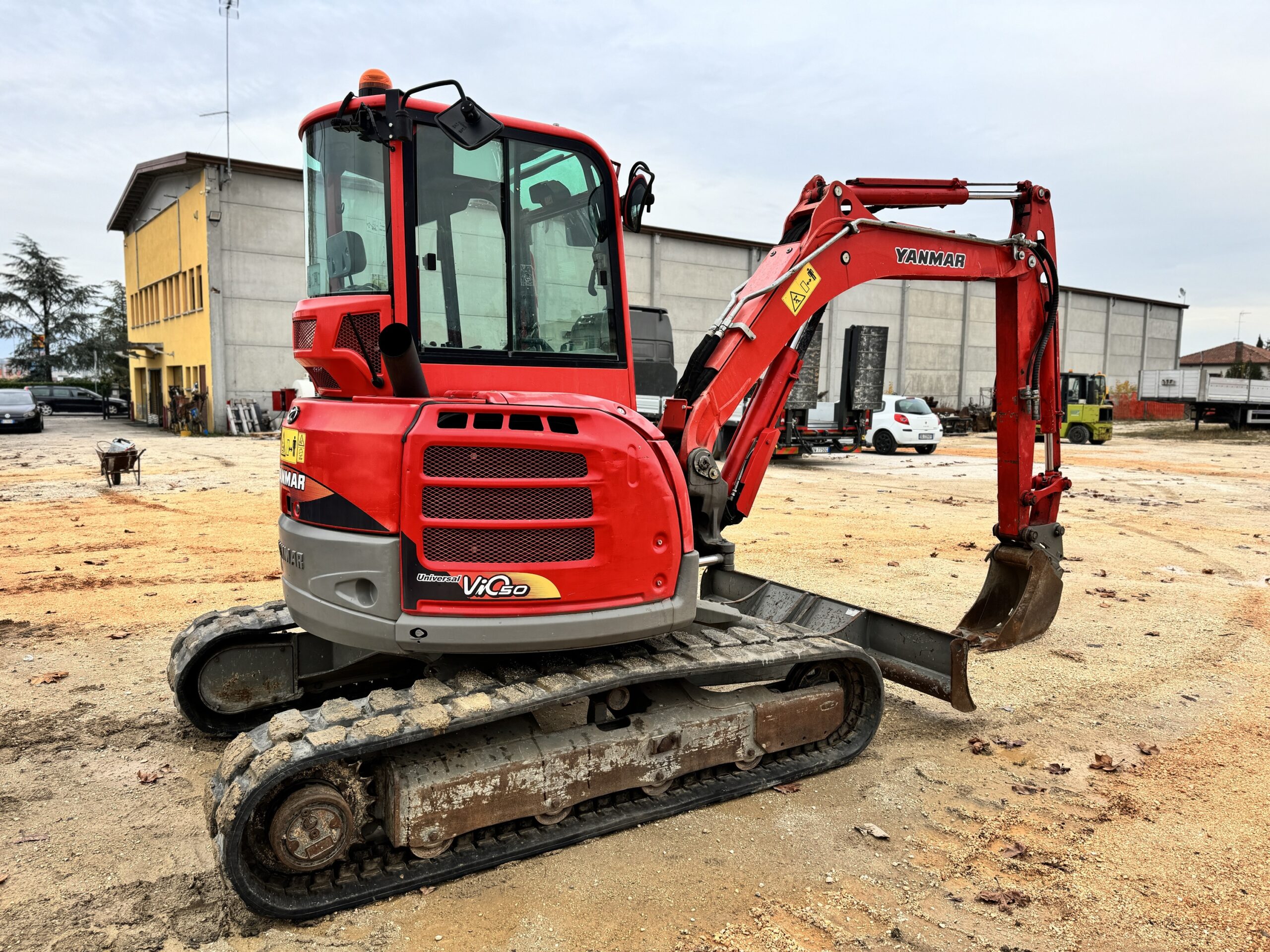 Mini Escavatore YANMAR VIO50