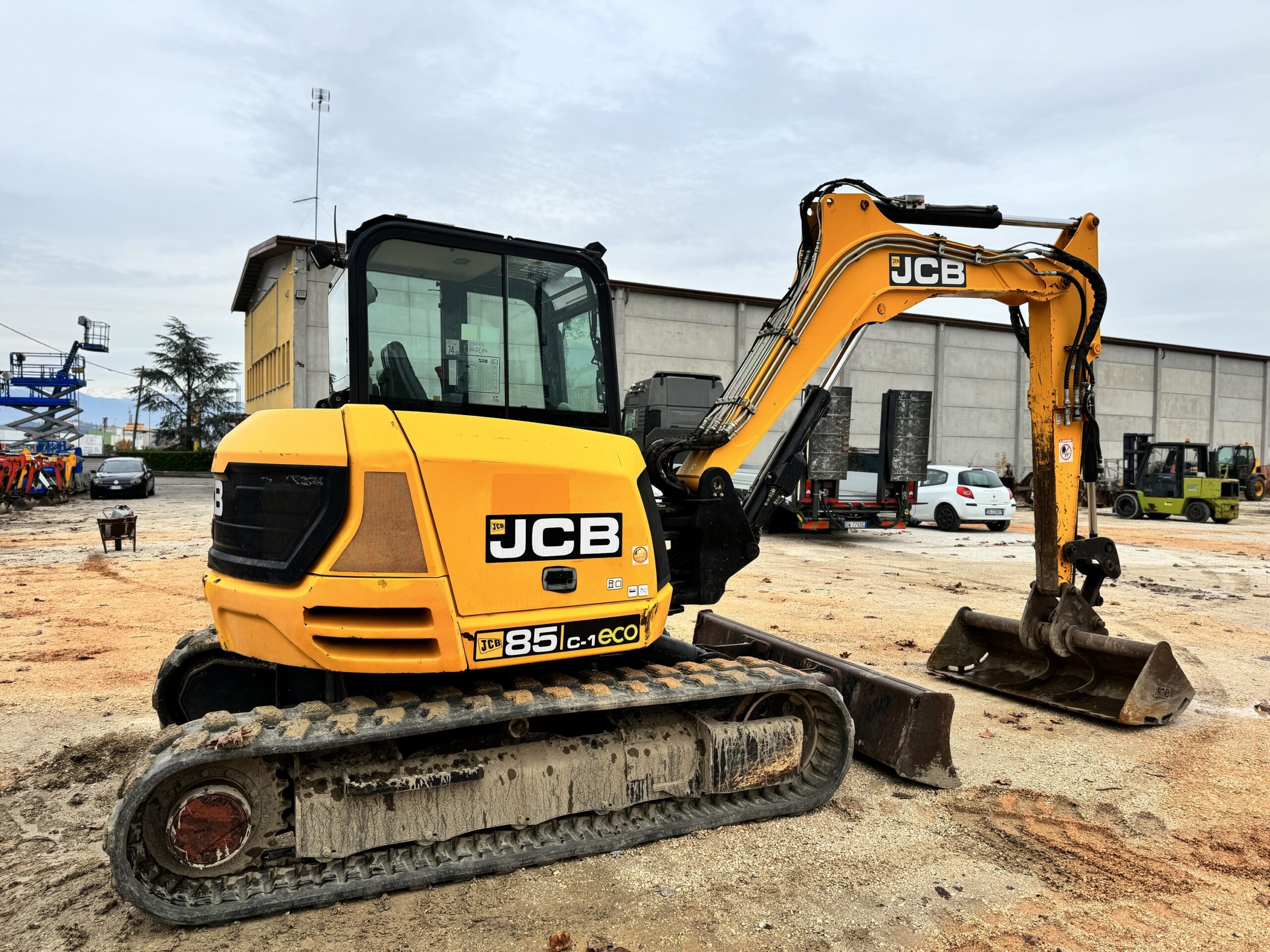 Mini Escavatore JCB 85Z-1 eco