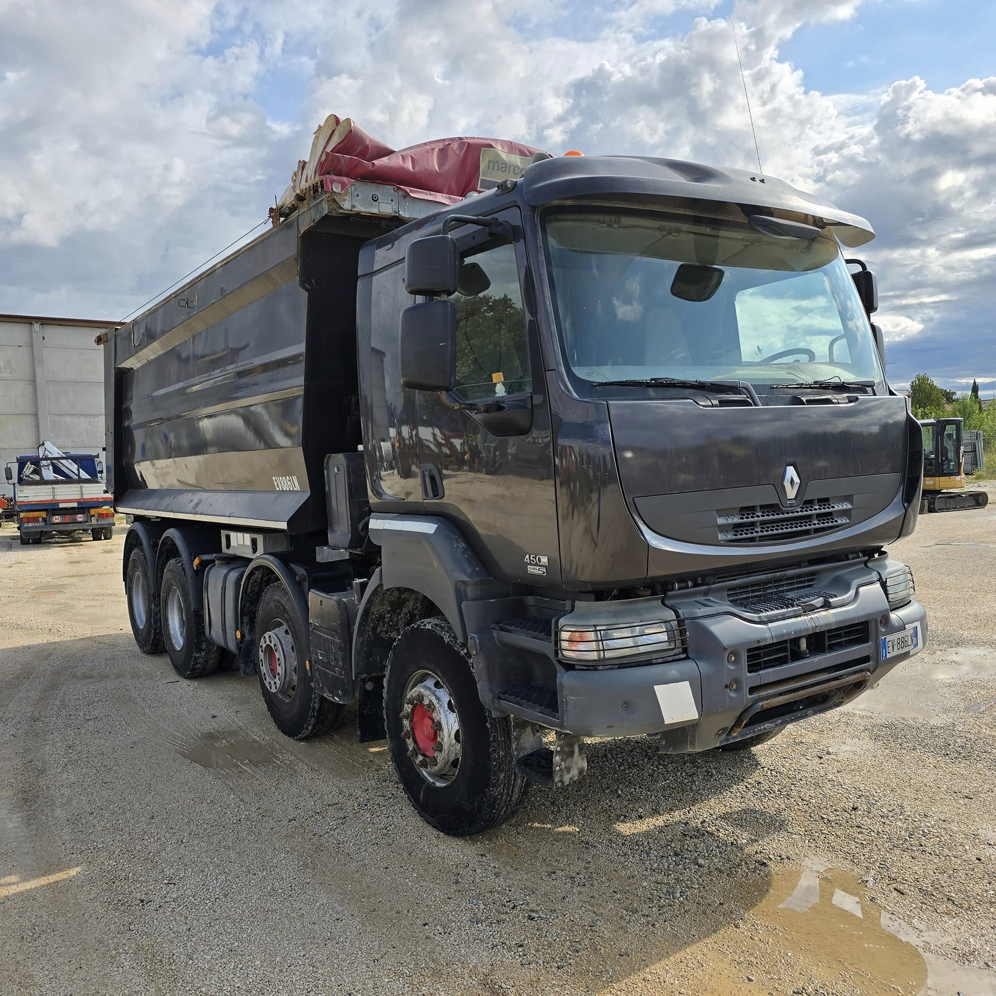 MEZZO D'OPERA RENAULT 450DXI