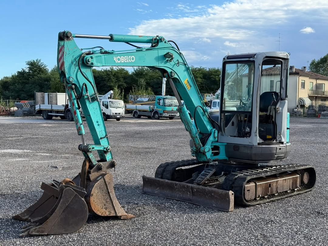 KOBELCO SK45SR-2