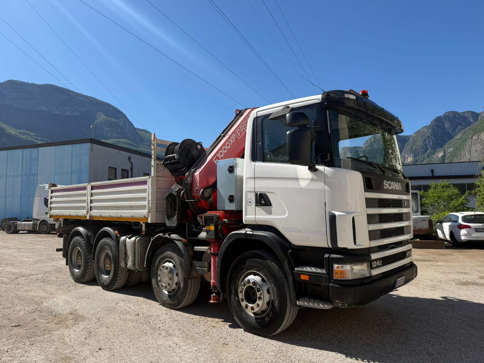 SCANIA 124C - 470